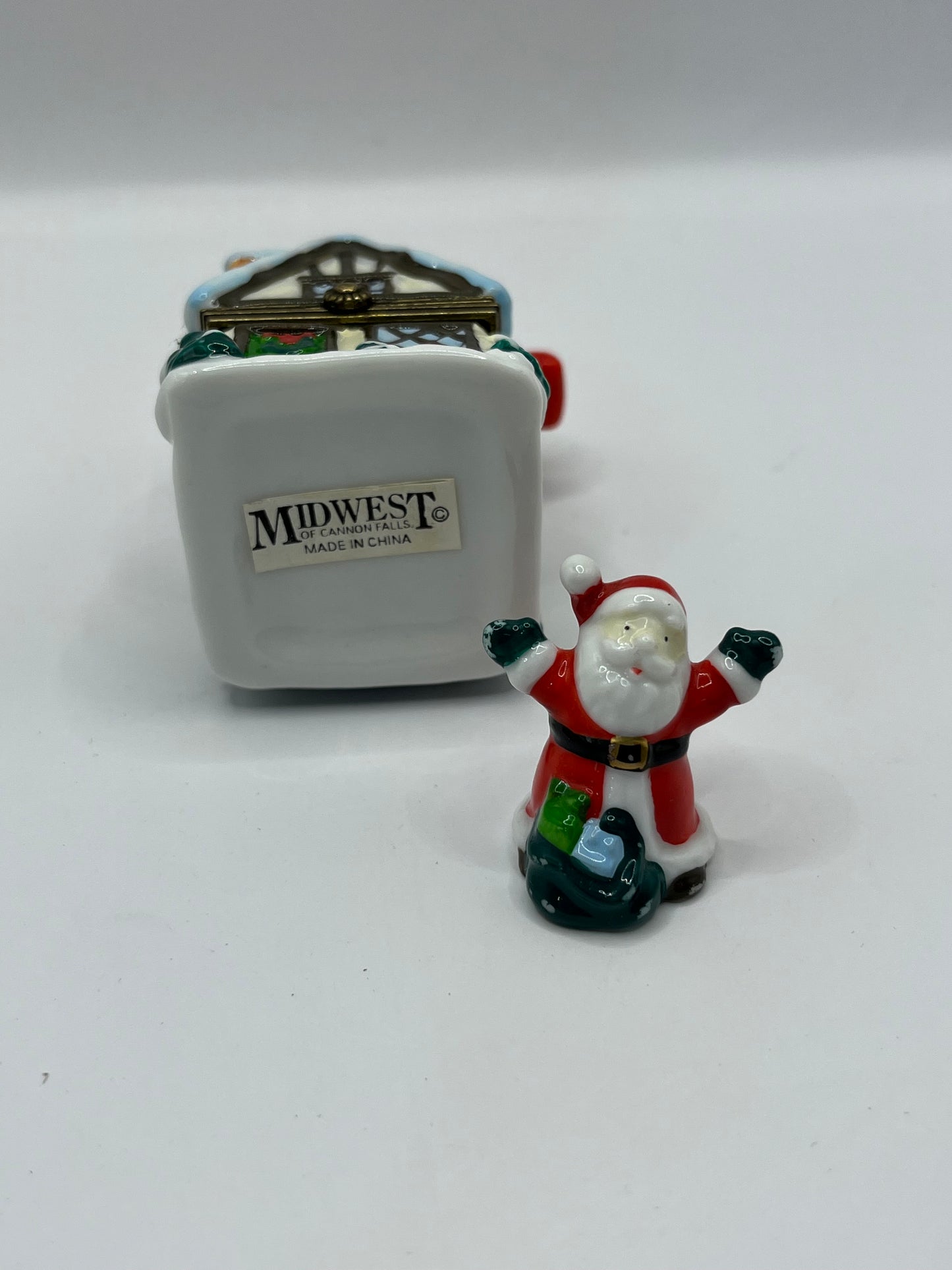 Adorable Christmas Trinket Box with Trinket