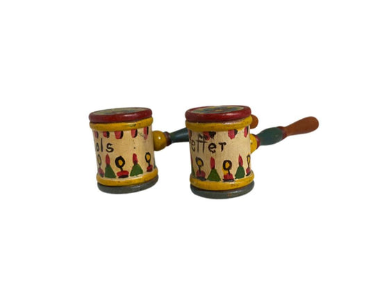 Vintage Wood toy Drum Salt & Pepper Shaker Set