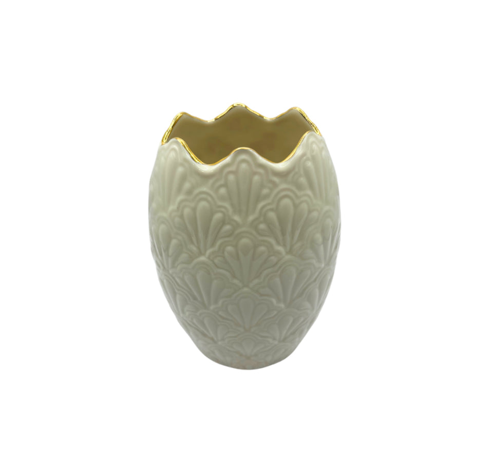 Lenox Ivory Jacquard Collection Sea Shell Vase Gold Trimmed