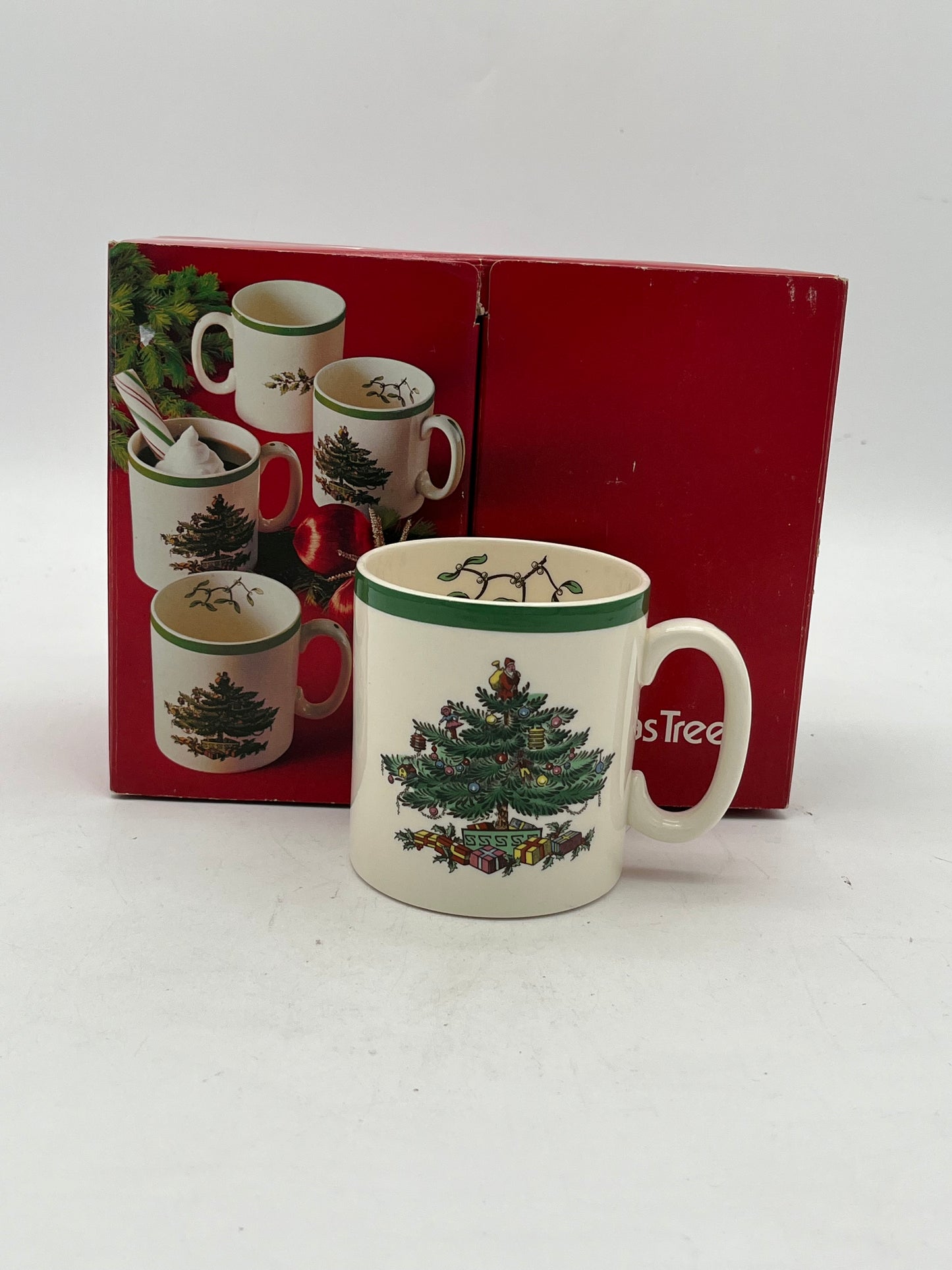 Spode Christmas Tree Mugs set of 4