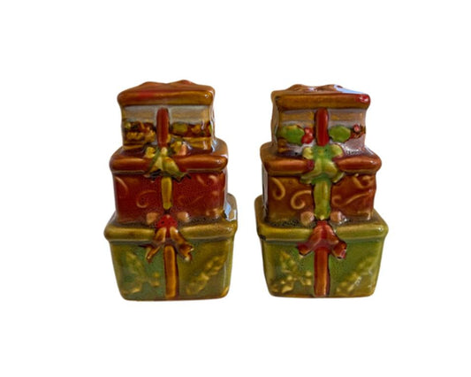 Rustic Colored Stacked Christmas Presents S&P Shakers