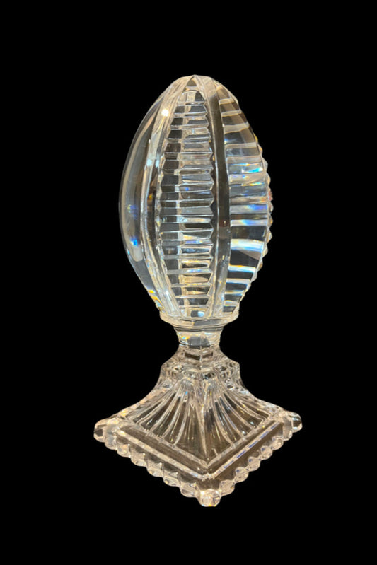 Genuine Polish Hand Cut 7" Lead Crystal Decretive Egg on Pedestal