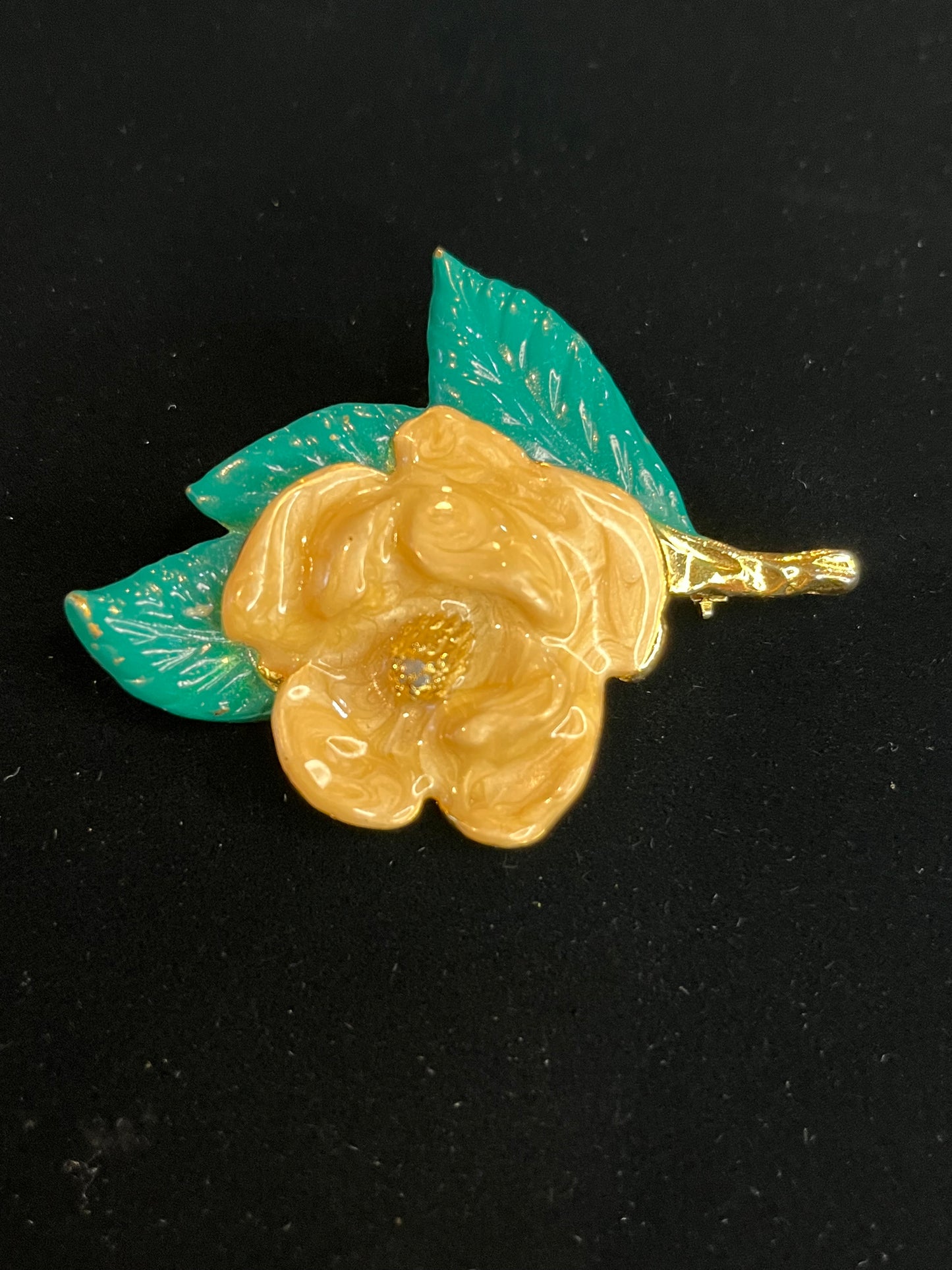 Vintage Rose Pin Brooch 
Yellow Green Enamel Gold Made in USA Signed