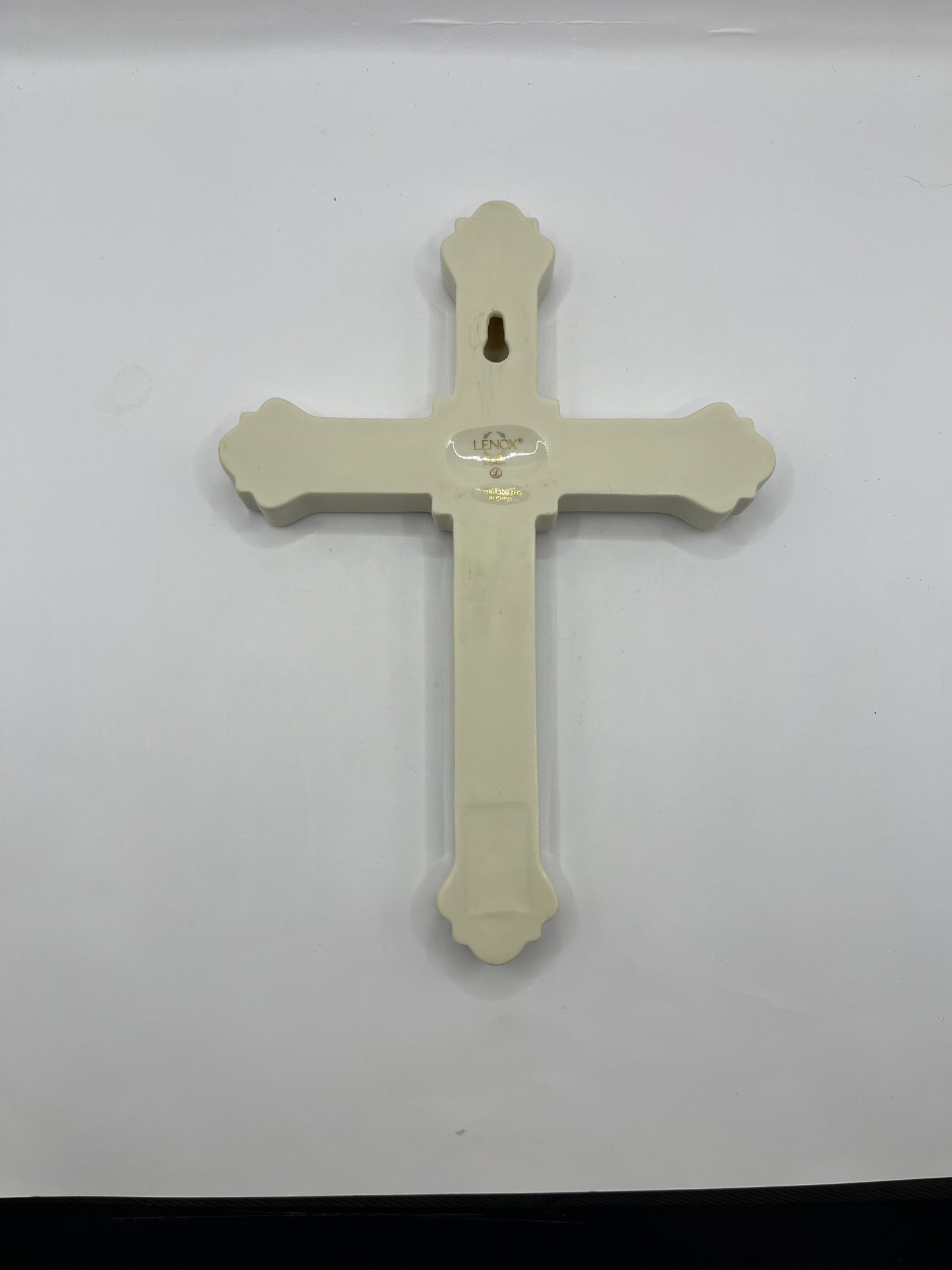 Vintage Lenox Treasures Collection Cross Lily Wall Crucifix Ornate Ivory