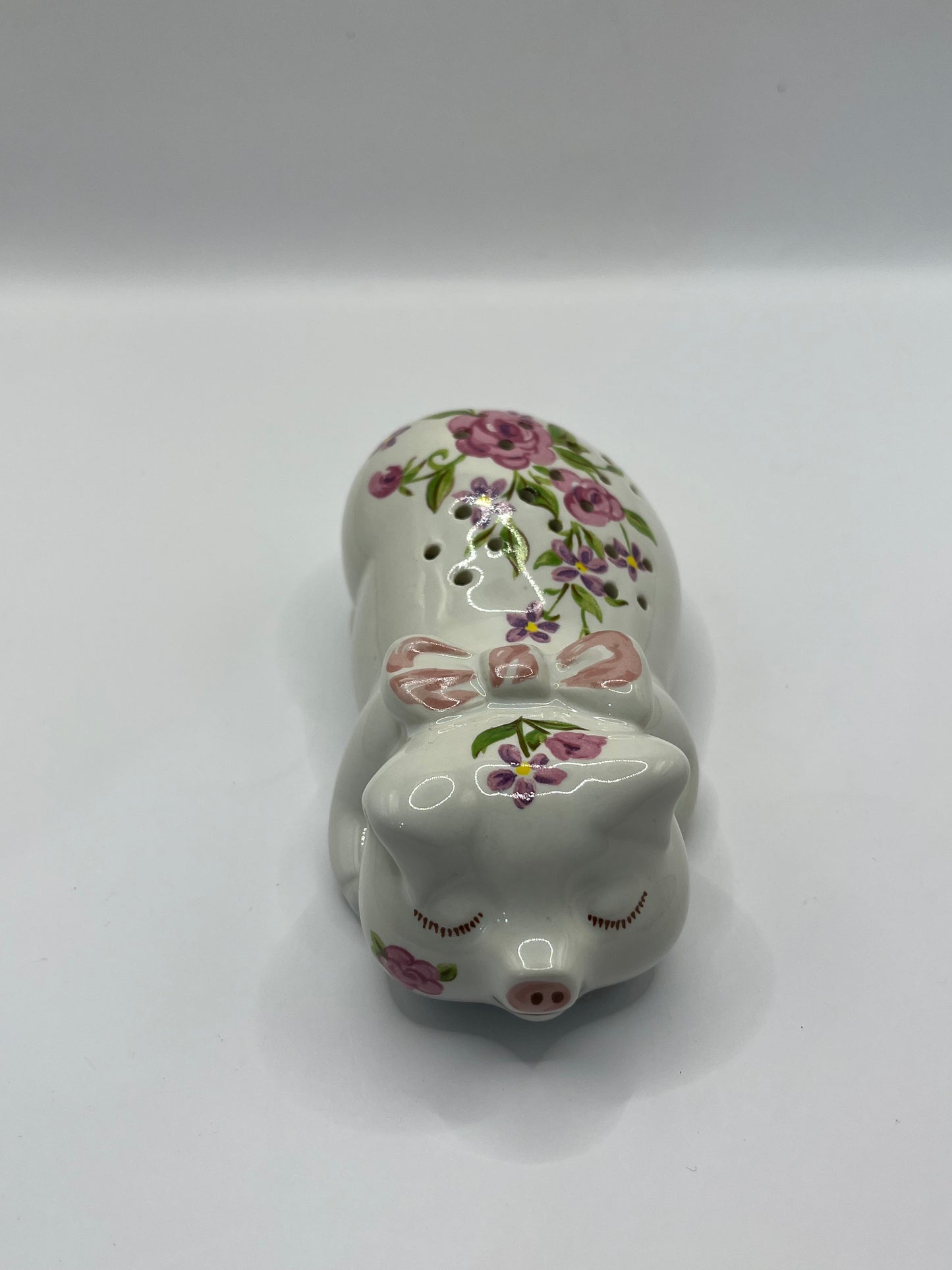 Ceramarte Brazil Porcelain Potpourri Sleeping Pig Sachet 1978 Avon