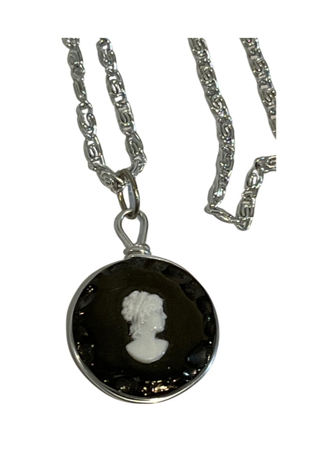 Vintage Victorian Lady on Black Stone Pendant  with Slive Tone Chain